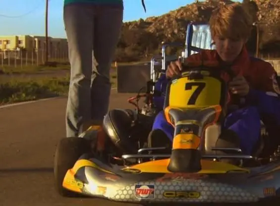 Уличный гонщик (2008) скачать торрент файл Уличный гонщик (2008) фильм скачать торрент файл