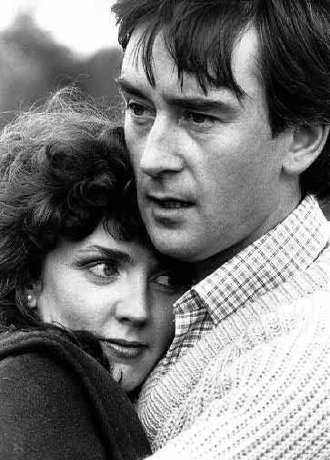 Местный герой (1983) скачать торрент файл Местный герой (1983) фильм скачать торрент файл