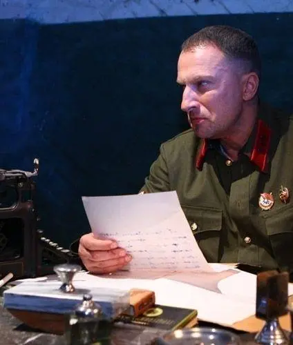 Русский крест (2010) 1 сезон 1-1,2,3,4 серия в хорошем качестве скачать торрент файл Русский крест (2010) сериал 1-1,2,3,4 серию 1 сезона в хорошем качестве скачать торрент файл