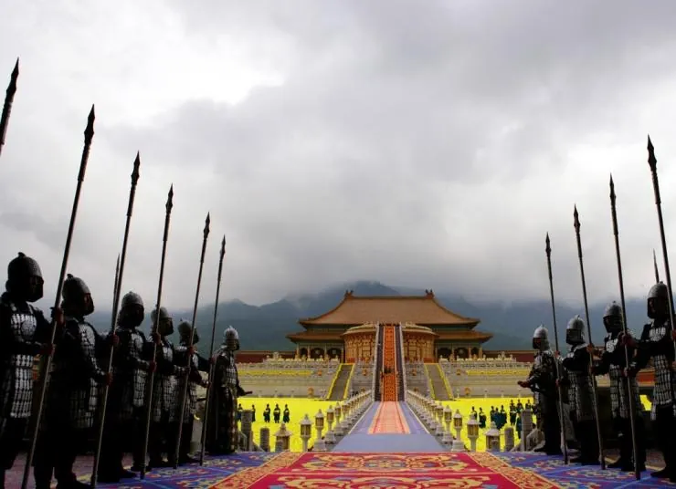 Проклятие золотого цветка (2006) в хорошем качестве скачать торрент файл Проклятие золотого цветка (2006) фильм в хорошем качестве скачать торрент файл