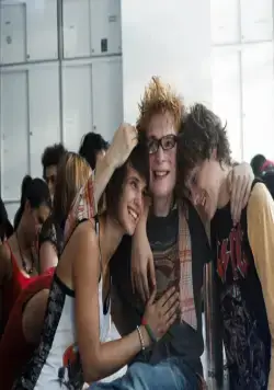 Чертов мобильник (2007) скачать торрент бесплатно Чертов мобильник (2007) фильм скачать торрент бесплатно