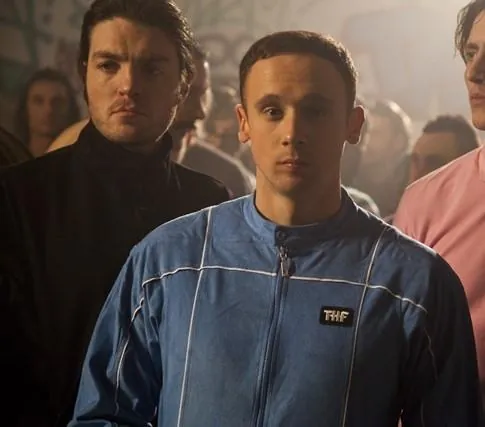 Фабрика футбольных хулиганов (2013) в хорошем качестве скачать торрент файл Фабрика футбольных хулиганов (2013) фильм в хорошем качестве скачать торрент файл