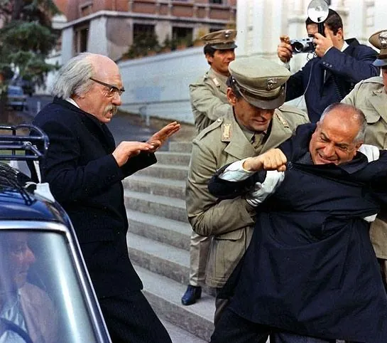 Фантомас разбушевался (1965) в хорошем качестве скачать торрент файл Фантомас разбушевался (1965) фильм в хорошем качестве скачать торрент файл