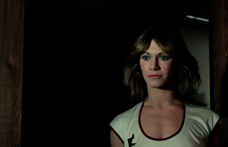 Бешеная (1977) скачать торрент бесплатно Бешеная (1977) фильм скачать торрент бесплатно