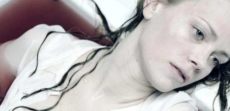 Незнакомец внутри (2013) скачать торрент бесплатно Незнакомец внутри (2013) фильм скачать торрент бесплатно