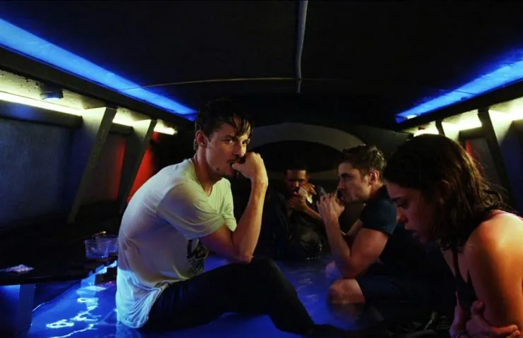 Под водой (2016) скачать торрент файл Под водой (2016) фильм скачать торрент файл