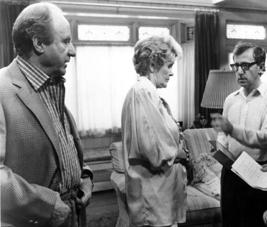 Сентябрь (1987) скачать торрент файл Сентябрь (1987) фильм скачать торрент файл