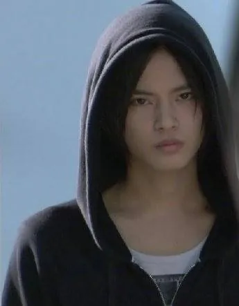 Влюбленный вампир (2009) скачать торрент бесплатно Влюбленный вампир (2009) сериал скачать торрент бесплатно