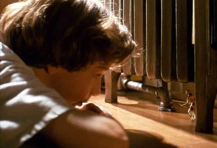 Индеец в шкафу (1995) скачать торрент бесплатно Индеец в шкафу (1995) фильм скачать торрент бесплатно