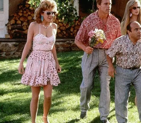 Близнецы (1988) в хорошем качестве скачать торрент файл Близнецы (1988) фильм в хорошем качестве скачать торрент файл