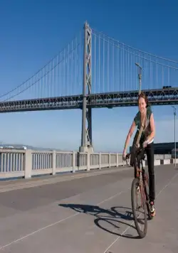 И пришла Лола (2009) скачать торрент бесплатно И пришла Лола (2009) фильм скачать торрент бесплатно