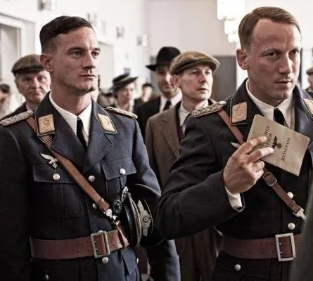 «Гинденбург»: Последний полёт (2011) скачать торрент файл «Гинденбург»: Последний полёт (2011) сериал скачать торрент файл