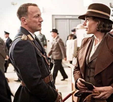 «Гинденбург»: Последний полёт (2011) в хорошем качестве скачать торрент файл «Гинденбург»: Последний полёт (2011) сериал в хорошем качестве скачать торрент файл