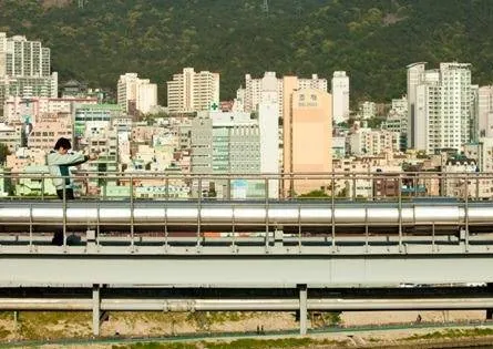 Нечестная сделка (2010) скачать торрент бесплатно Нечестная сделка (2010) фильм скачать торрент бесплатно