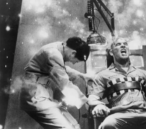 Электрошок (1989) в хорошем качестве скачать торрент файл Электрошок (1989) фильм в хорошем качестве скачать торрент файл