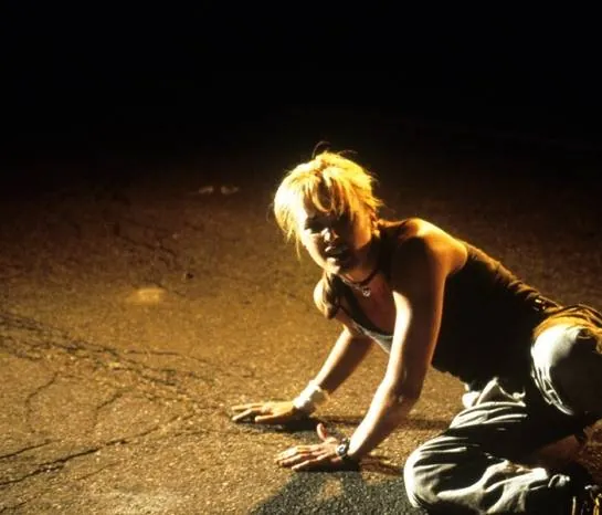 Летучие мыши (1999) скачать торрент бесплатно Летучие мыши (1999) фильм скачать торрент бесплатно