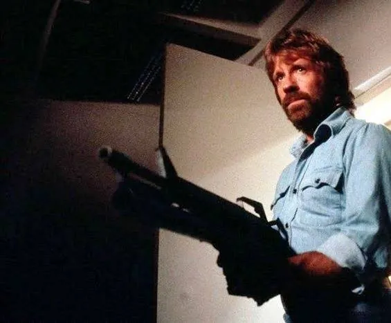 Вторжение в США (1985) скачать торрент файл Вторжение в США (1985) фильм скачать торрент файл