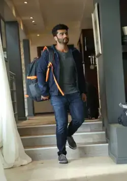 Подруга наполовину (2017) в хорошем качестве скачать торрент файл Подруга наполовину (2017) фильм в хорошем качестве скачать торрент файл