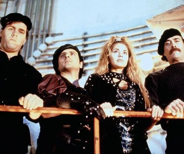 Полицейский 2000 года (1993) в хорошем качестве скачать торрент файл Полицейский 2000 года (1993) фильм в хорошем качестве скачать торрент файл