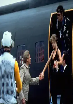 В осаде (1992) скачать торрент бесплатно В осаде (1992) фильм скачать торрент бесплатно