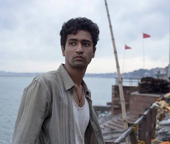 Улетай один (2015) скачать торрент бесплатно Улетай один (2015) фильм скачать торрент бесплатно