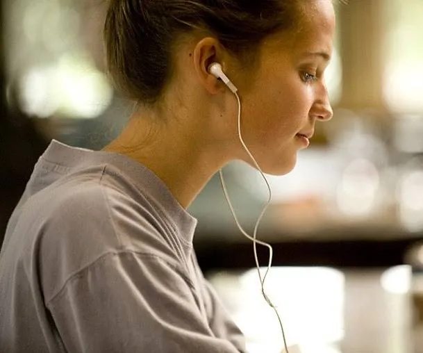 К чему-то прекрасному (2010) скачать торрент файл К чему-то прекрасному (2010) фильм скачать торрент файл