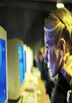 Одиночество в сети (2006) скачать торрент бесплатно Одиночество в сети (2006) фильм скачать торрент бесплатно