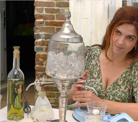 На плаву (2015) скачать торрент бесплатно На плаву (2015) фильм скачать торрент бесплатно