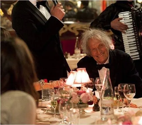 Любовь в квадрате (2013) в хорошем качестве скачать торрент файл Любовь в квадрате (2013) фильм в хорошем качестве скачать торрент файл