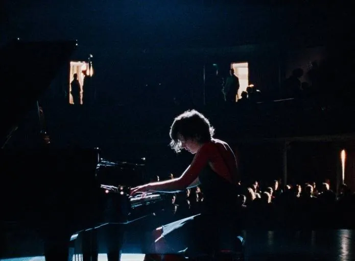 Четыре минуты (2006) скачать торрент файл Четыре минуты (2006) фильм скачать торрент файл