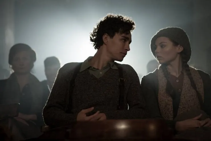 Анита Б. (2014) в хорошем качестве скачать торрент файл Анита Б. (2014) фильм в хорошем качестве скачать торрент файл