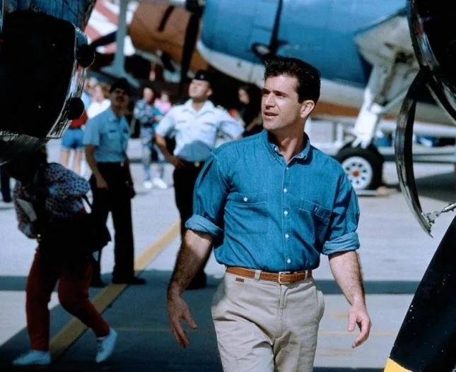 Вечно молодой (1992) в хорошем качестве скачать торрент файл Вечно молодой (1992) фильм в хорошем качестве скачать торрент файл