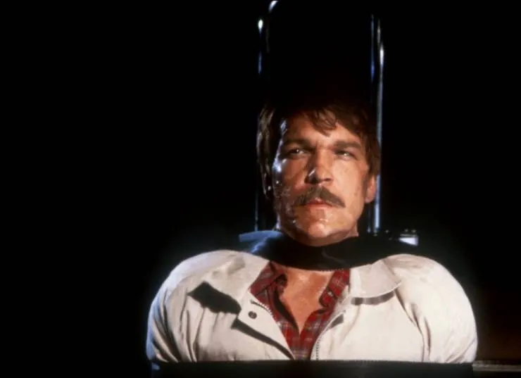 Хэллоуин 3: Сезон ведьм (1982) скачать торрент файл Хэллоуин 3: Сезон ведьм (1982) фильм скачать торрент файл