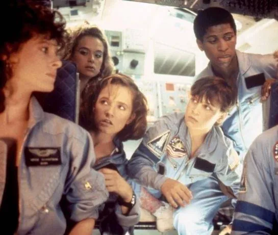 Пикник в космосе (1986) скачать торрент файл Пикник в космосе (1986) фильм скачать торрент файл