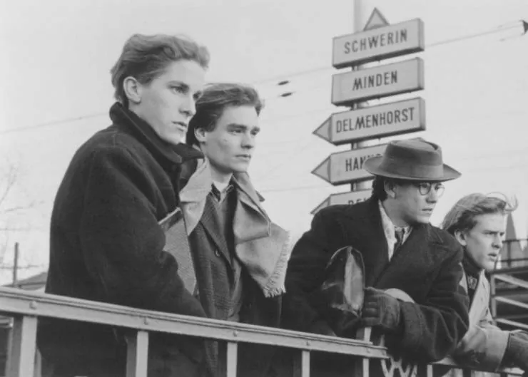 Дети свинга (1993) скачать торрент файл Дети свинга (1993) фильм скачать торрент файл