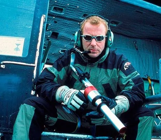 Экстремалы (2002) скачать торрент файл Экстремалы (2002) фильм скачать торрент файл