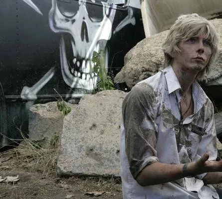 Служители (2008) скачать торрент файл Служители (2008) фильм скачать торрент файл