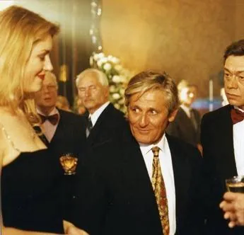 Цирк сгорел, и клоуны разбежались (1998) скачать торрент бесплатно Цирк сгорел, и клоуны разбежались (1998) фильм скачать торрент бесплатно