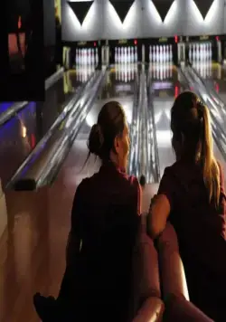 Боулинг (2012) скачать торрент бесплатно Боулинг (2012) фильм скачать торрент бесплатно