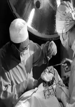 Глаза без лица (1959) скачать торрент файл Глаза без лица (1959) фильм скачать торрент файл