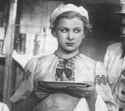 Девушка с характером (1939) скачать торрент файл Девушка с характером (1939) фильм скачать торрент файл