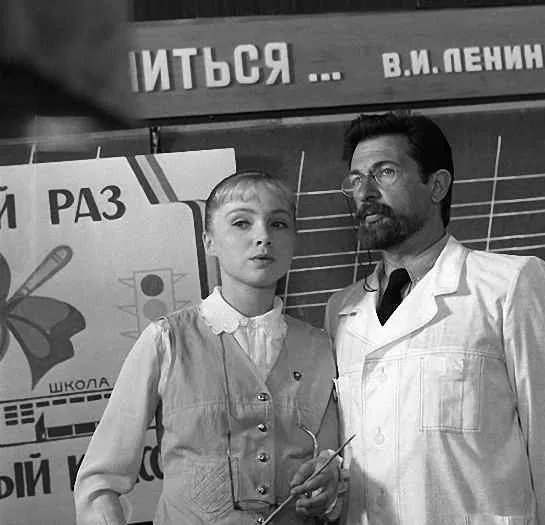 Утро без отметок (1983) скачать торрент бесплатно Утро без отметок (1983) фильм скачать торрент бесплатно