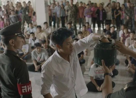 Как выигрывать в шашки (2015) скачать торрент бесплатно Как выигрывать в шашки (2015) фильм скачать торрент бесплатно