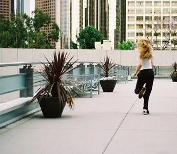 Безудержная (2010) скачать торрент файл Безудержная (2010) фильм скачать торрент файл