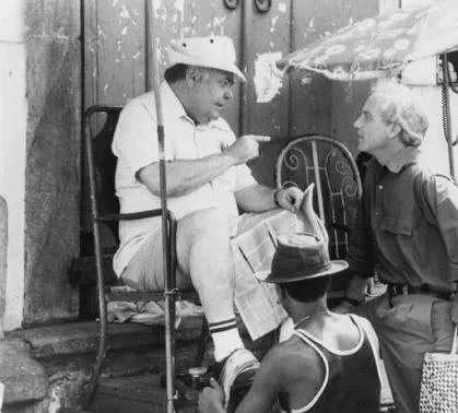 Луна над Парадором (1988) скачать торрент бесплатно Луна над Парадором (1988) фильм скачать торрент бесплатно