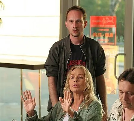 Жизнь взаймы (2008) в хорошем качестве скачать торрент файл Жизнь взаймы (2008) фильм в хорошем качестве скачать торрент файл