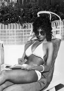 Крепкий кофеек (1973) в хорошем качестве скачать торрент файл Крепкий кофеек (1973) фильм в хорошем качестве скачать торрент файл