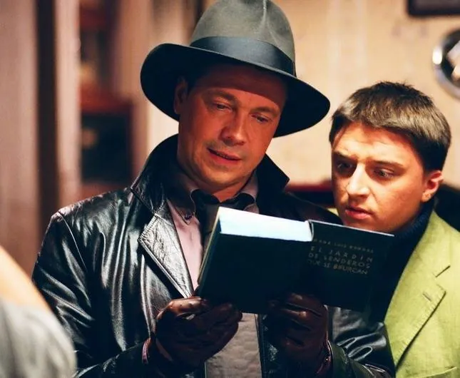 Комната потерянных игрушек (2007) 1 сезон 1-1,2,3,4 серия в хорошем качестве скачать торрент файл Комната потерянных игрушек (2007) сериал 1-1,2,3,4 серию 1 сезона в хорошем качестве скачать торрент файл