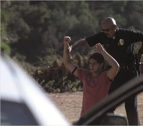 Холодная вода (2013) скачать торрент файл Холодная вода (2013) фильм скачать торрент файл