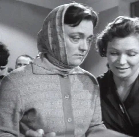 Большие и маленькие (1963) в хорошем качестве скачать торрент файл Большие и маленькие (1963) фильм в хорошем качестве скачать торрент файл